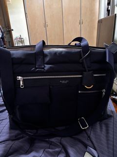 (Category: ) located in . Submitted by jlooi (Listing ID 1401732168, Image 1). Description: .