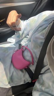 (Category: ) located in . Submitted by aimitae (Listing ID 1401768373, Image 1). Description: .