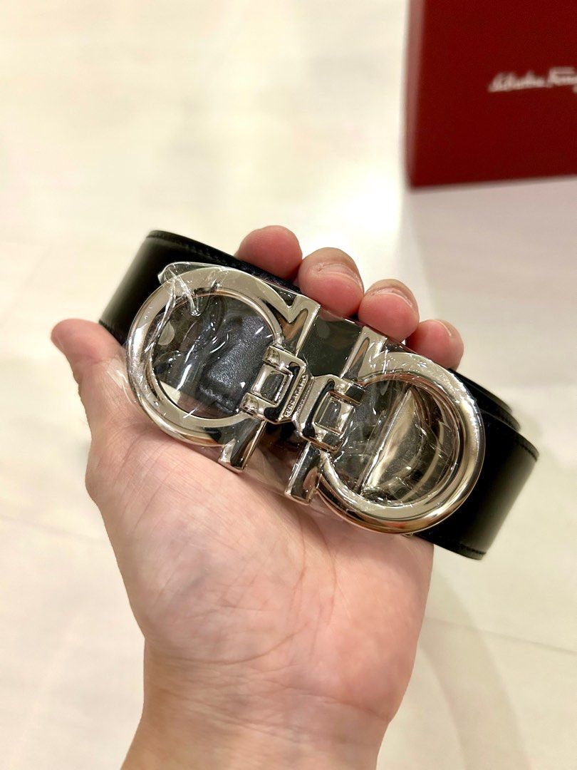 Salvatore Ferregamo Belt (Category: Belts) located in Pasig City. Submitted by stephtdizon (Listing ID 1401823295, Image 3). Description: Authentic Never been used Comes with box and dust bag With tag and plastic on the buckle Reversible .