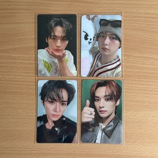 （分類：）位於 。 由 straycatss 提交（商品編號 1401792593，圖片 1）。簡介： 。