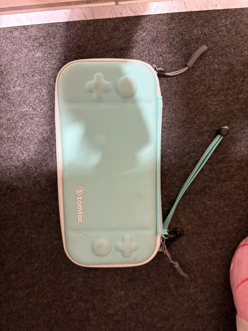 Switch lite (Category: Nintendo) located in Singapore. Submitted by supercarliftagilistic (Listing ID 1401745637, Image 3). Description: .