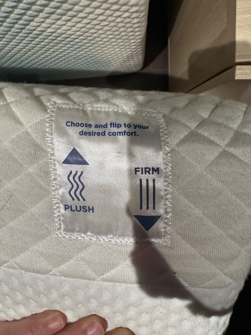Trill Mattress (Single 36" x 75") (Category: Bed Frames & Mattresses) located in Makati City. Submitted by secondblooms (Listing ID 1401781603, Image 2). Description: This mattress has been gently used and is in excellent condition. It’s been kept in a clean, smoke-free, and pet-free home. Always covered with a mattress protector, so it’s very clean and well maintained. Perfect for anyone looking for a quality mattress at a great price. Trill Mat
