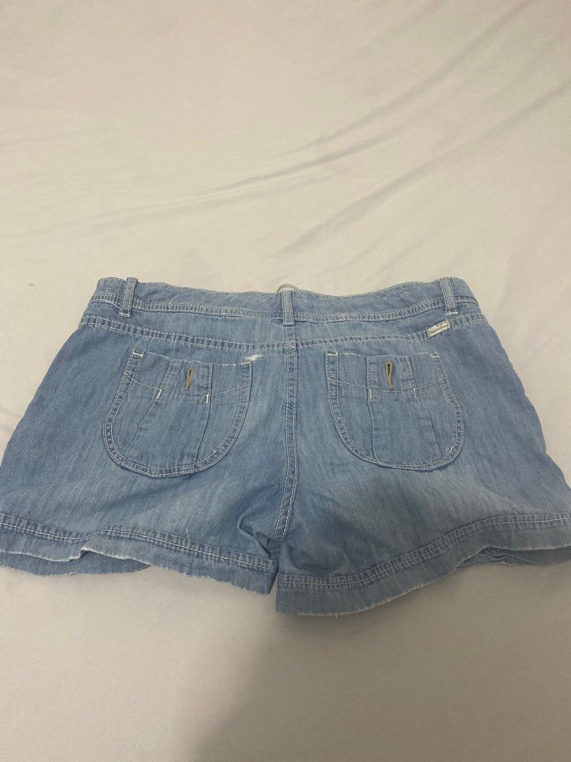 Unionbay Denim Shorts Size 13 (Category: Shorts) located in San Ildefonso. Submitted by msdzer (Listing ID 1401842028, Image 3). Description: .