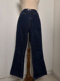 (Category: ) located in . Submitted by supacuteclothes (Listing ID 1401836366, Image 1). Description: .