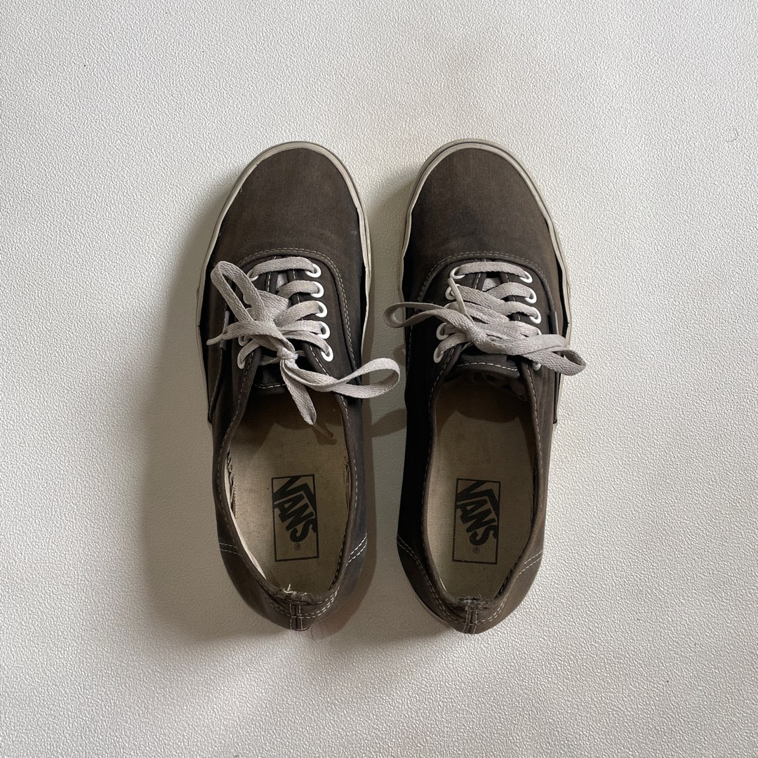 Vans Authentic || tag: old skool sk8 low pro skate high converse nike ...
