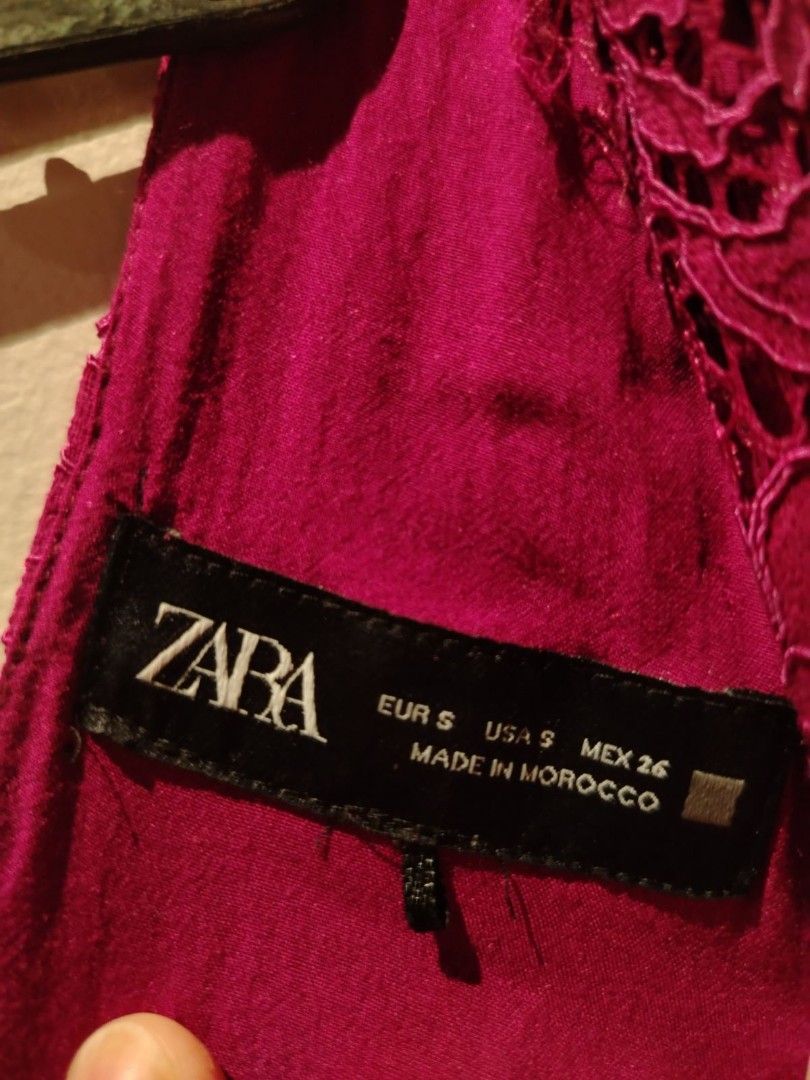 Zara Lace Dress - Size S (Category: Dresses) located in Pasig City. Submitted by vthing (Listing ID 1401864799, Image 2). Description: - Zara lace dress - Vibrant pink color - Size S - Unique back cutout detail - Made in Morocco - Perfect for a night out or special event.