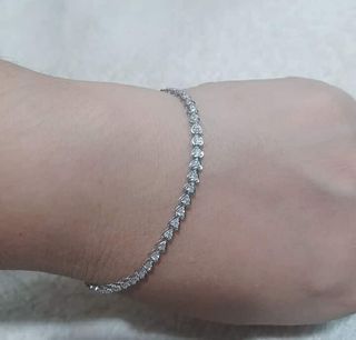 (Category: ) located in . Submitted by Myclosetdeclutter (Listing ID 1405284929, Image 1). Description: .