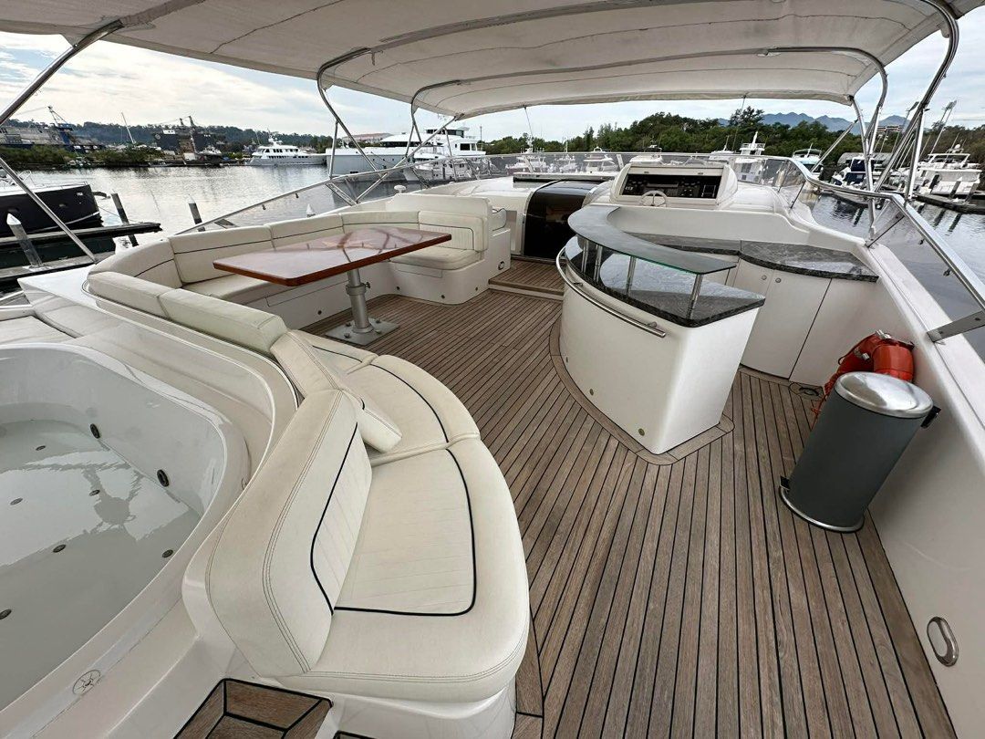 100FT YACHT FOR SALE (Category: Boats and Aircrafts) located in Pasig City. Submitted by tycoon.cars (Listing ID 1405164690, Image 3). Description: GIANT 100 FOR SALE 100 Footer Yacht 2009 Model 7 Cabins Twin MTU Raymarine GPS Twin Onan Genset Twin Gyro MESSAGE FOR SERIOUS INQUIRIES!.