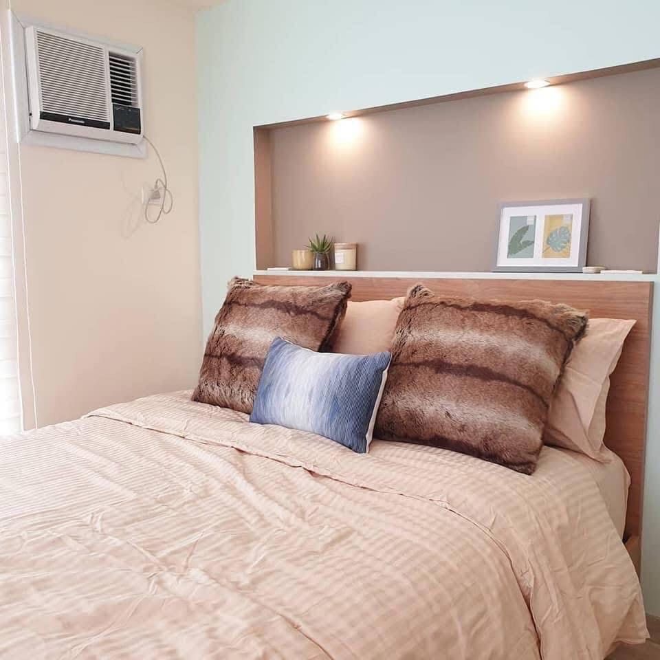 1BR interior Avida Asten Makati (Category: Apartments & Condos) located in Taguig. Submitted by monique.theleadrealty (Listing ID 1405208027, Image 3). Description: FOR SALE Avida Tower Asten Makati 1BR unit Tower 2 3rd floor never rented 40.04sqm Fully interiored and fully furnished With globe line ready 9.3M CGT included .