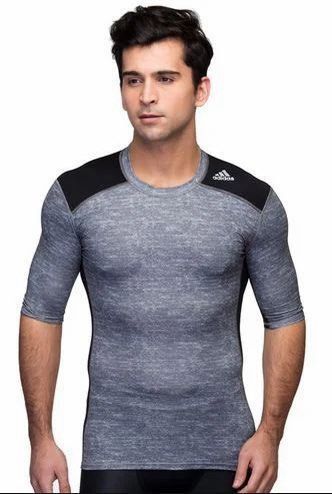 Adidas Techfit Compression Shirt Medium (Category: Activewear) located in Porac. Submitted by good.thriftsph (Listing ID 1405334907, Image 1). Description: Adidas Techfit Compression Medium on tag (95) Brand new Gcash JNT PORAC PAMPANGA .