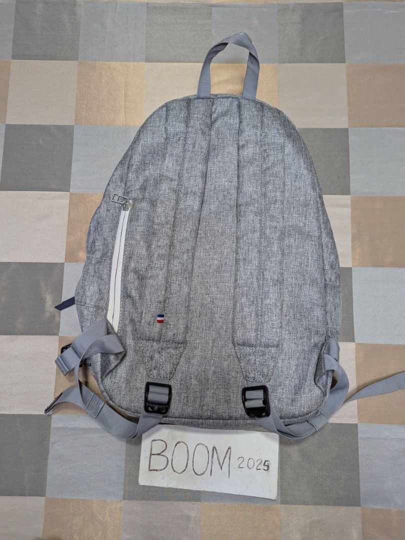 Aigle X Pacsafe Lightweight Backpack With Removable front Pouch (Category: Luxury Bags & Wallets) located in Dagupan City. Submitted by bo0ms (Listing ID 1405267893, Image 3). Description: For sale Aigle X Pacsafe Lightweight Backpack With Removable front Pouch Aprrox 18L Slightly Used In Very Good Condition almost like new, Super Minimal signs of use, minor dirt, no usability issues, missing Sling strap for removable front pouch, no holes, no fa