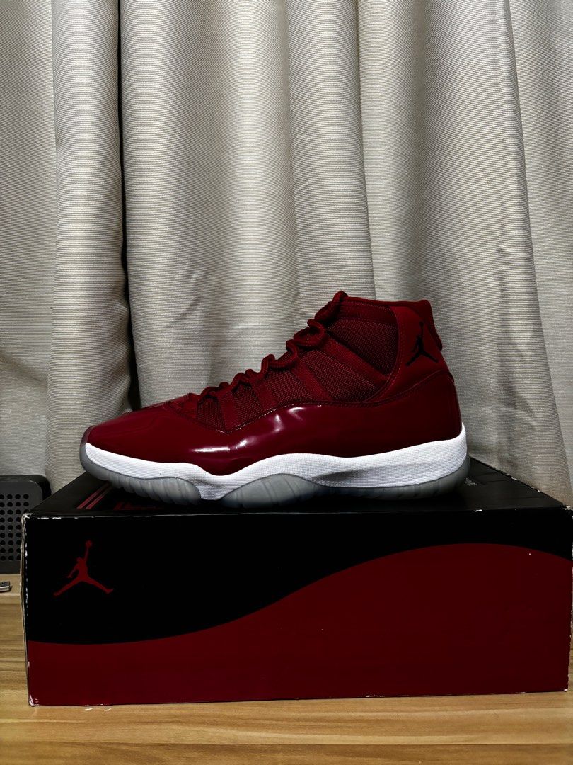 Air Jordan 11 Retro Win Like '96 (Category: Sneakers) located in Angono. Submitted by mikahakkinen_ (Listing ID 1405221386, Image 1). Description: - Air Jordan 11 Retro Win Like '96 - Burgundy upper - White midsole - Translucent outsole - Includes original box - Classic and stylish design.