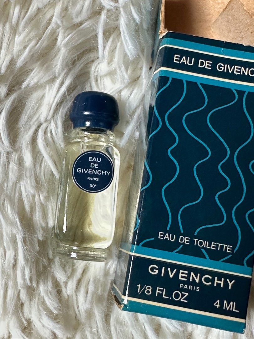 AUTHENTIC EAU DE GIVENCHY (Category: Fragrance & Deodorants) located in Cainta. Submitted by Micks81StorePH (Listing ID 1405197993, Image 2). Description: 4 ML 🇯🇵.
