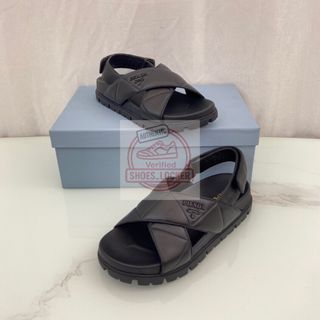 (Category: ) located in . Submitted by shoes.locker (Listing ID 1405260910, Image 1). Description: .