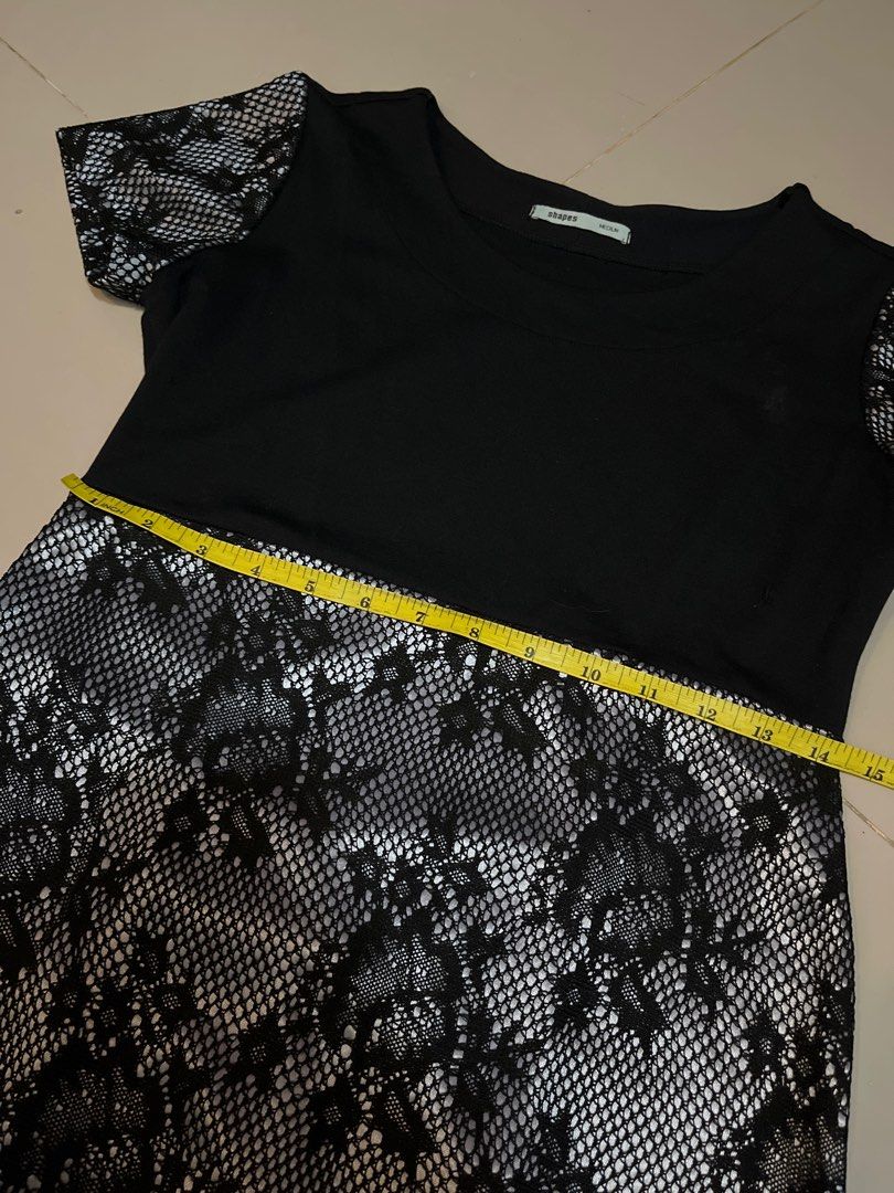 Black Lace Dress with short sleeves (Category: Dresses) located in Angeles City. Submitted by prelovedjaa (Listing ID 1405191521, Image 2). Description: - Black dress with lace detailing - Black bodice, short sleeves with lace accents - Approximately 32 inches long - Perfect for special occasions PM for LP!! (sure buyer only) 📍 angeles city, pampanga.