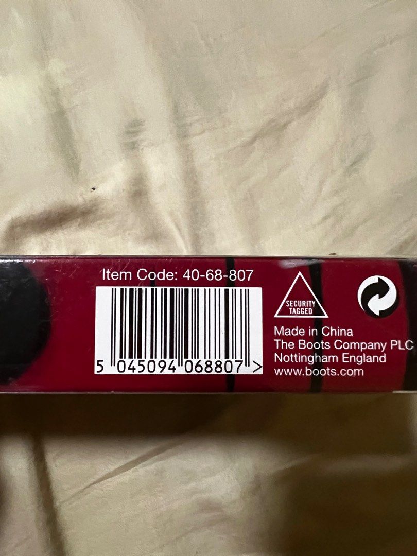 Boots Wine Stopper Set (Category: Other Kitchenware & Tableware) located in Quezon City. Submitted by daday39 (Listing ID 1405316562, Image 3). Description: Stock never been use stainless steel .