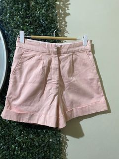 (Category: ) located in . Submitted by avathriftedcloset (Listing ID 1405298451, Image 1). Description: .