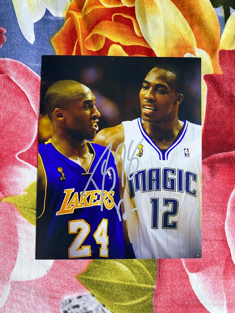 Dwight Howard Signed Photo (Category: Activewear) located in Pasig City. Submitted by lumangkamisa (Listing ID 1405188063, Image 1). Description: Size - 8R or 8x10 inches Can provide photos/videos.