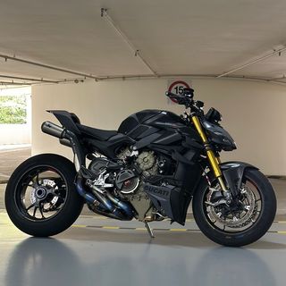 (Category: ) located in . Submitted by forza_ducati (Listing ID 1405194607, Image 1). Description: .