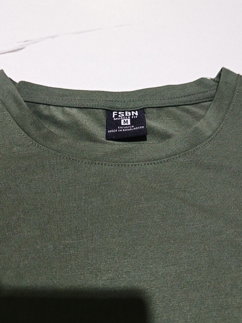 FSBN Long Sleeve Shirt - Green (Category: Tshirts & Polo Shirts ) located in Quezon City. Submitted by istipin (Listing ID 1405236575, Image 3). Description: - FSBN muscle fit long sleeve shirt - Size: M - Length 29 - Width 20 - Color: Green - Design: Crew neck - Material: Lightweight - Made in Bangladesh - Brand new condition never been use.