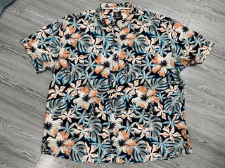(Category: ) located in . Submitted by thefbclothing (Listing ID 1405176734, Image 1). Description: .