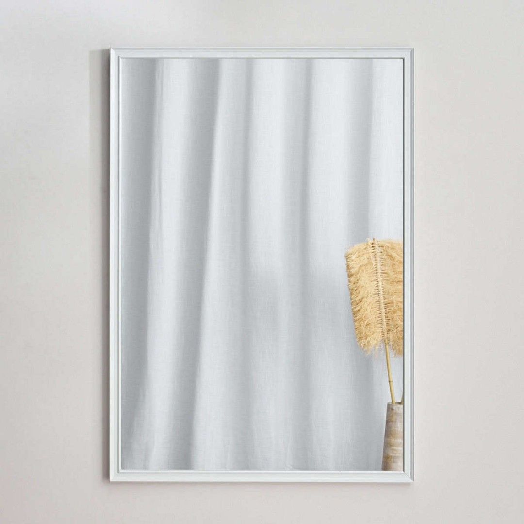 Home Box white frame 70x100cm mirror (Category: Mirrors) located in Mandaluyong City. Submitted by home_box.ae (Listing ID 1405275817, Image 2). Description: .