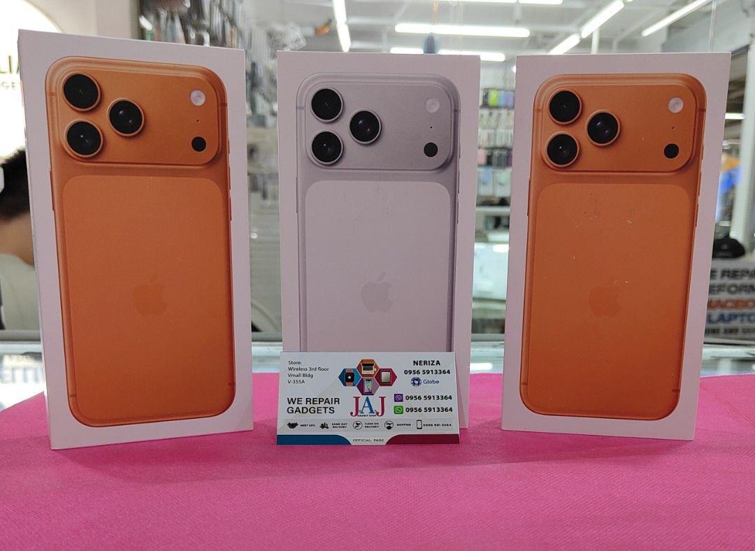 Iphone 17 pro max (Category: iPhone 17 Series) located in San Juan City. Submitted by nerizapagara (Listing ID 1405262073, Image 1). Description: iphone 17 pro max 256g 80000 512gb 96500 1tb 107000 2tb 141000 brandnew ntc.
