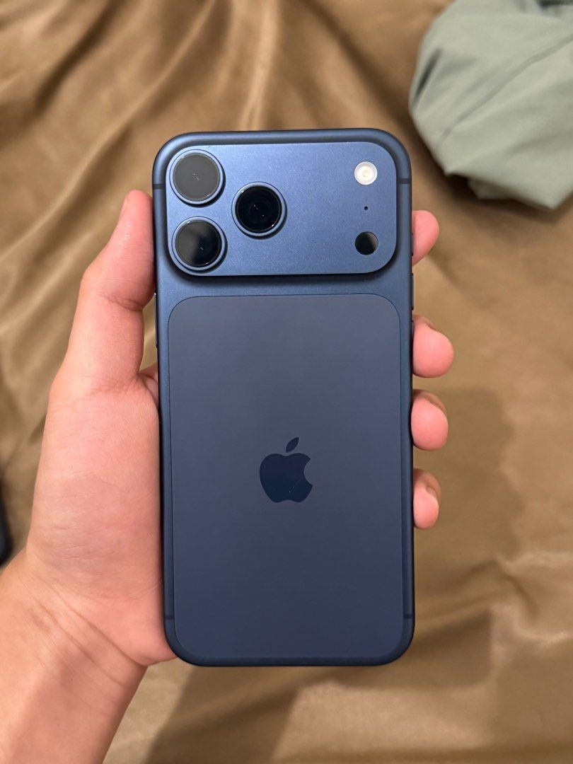 iPhone17ProMAX 256GB DeepBlue 新品未開封 Refurbished Apple iPhone