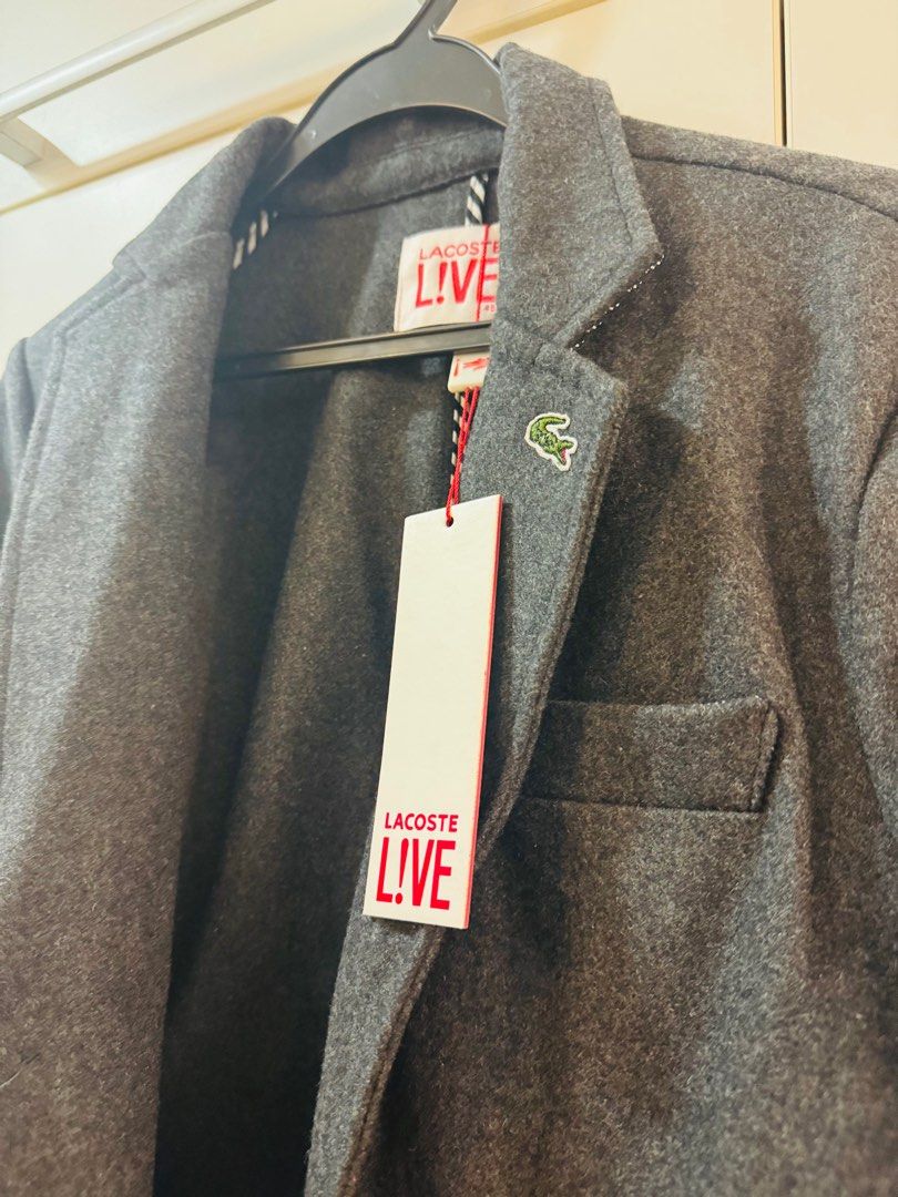 Jacket (Category: Coats, Jackets and Outerwear) located in Singapore. Submitted by bosskail (Listing ID 1405209215, Image 3). Description: Authentic Lacoste Live good as new. Best fit to small. Meet me at Dakota Mrt.