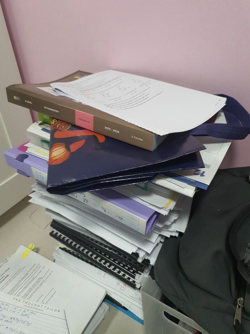 Jc notes (Category: Stationery & School Supplies) located in Singapore. Submitted by itzsun (Listing ID 1405226786, Image 1). Description: physics chem math and h1 hist dm for more info have practices notes summaries tys etc, just ask.