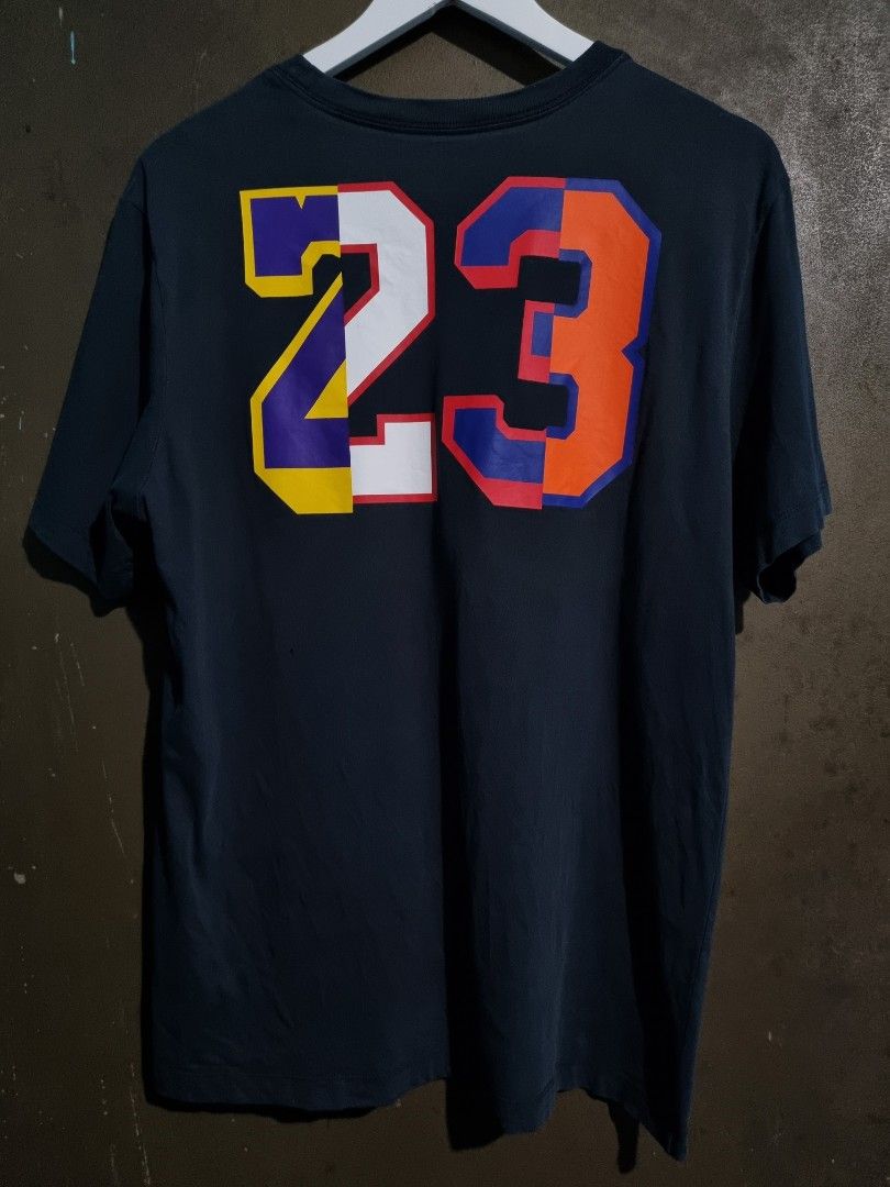 JORDAN WITH NUMBER T SHIRT (Category: Tshirts & Polo Shirts ) located in Sorsogon. Submitted by thrift_things. (Listing ID 1405253123, Image 2). Description: DIMES W22,L28.5 9.4/10 COLOR RATE 1 PINHOLE SA LIKOD, EXCELLENT CONDITION PA DIN. COMPLETE TAGS..