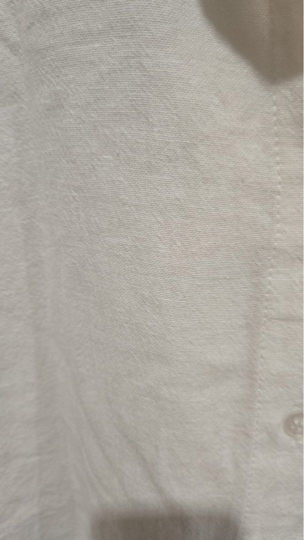 KEMEJA PUTIH LINEN (Kategori: Atasan) berada di Jakarta Barat. Dikirim oleh mbymalika (ID iklan 1405243859, Gambar 2). Deskripsi: Ld 100cm.