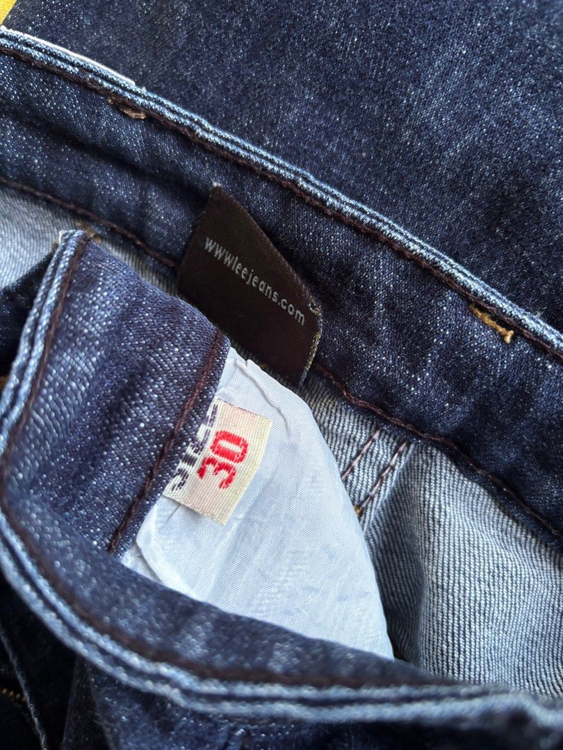 Lee Jeans (Category: Jeans) located in Orani. Submitted by cathsclothing (Listing ID 1405215455, Image 3). Description: - Lee jeans - Size 29-30” waist - Size 35.5” - Dark blue color - Straight leg cut - Classic five-pocket design - Button and zipper closure - Lee logo on back pocket and waistband.