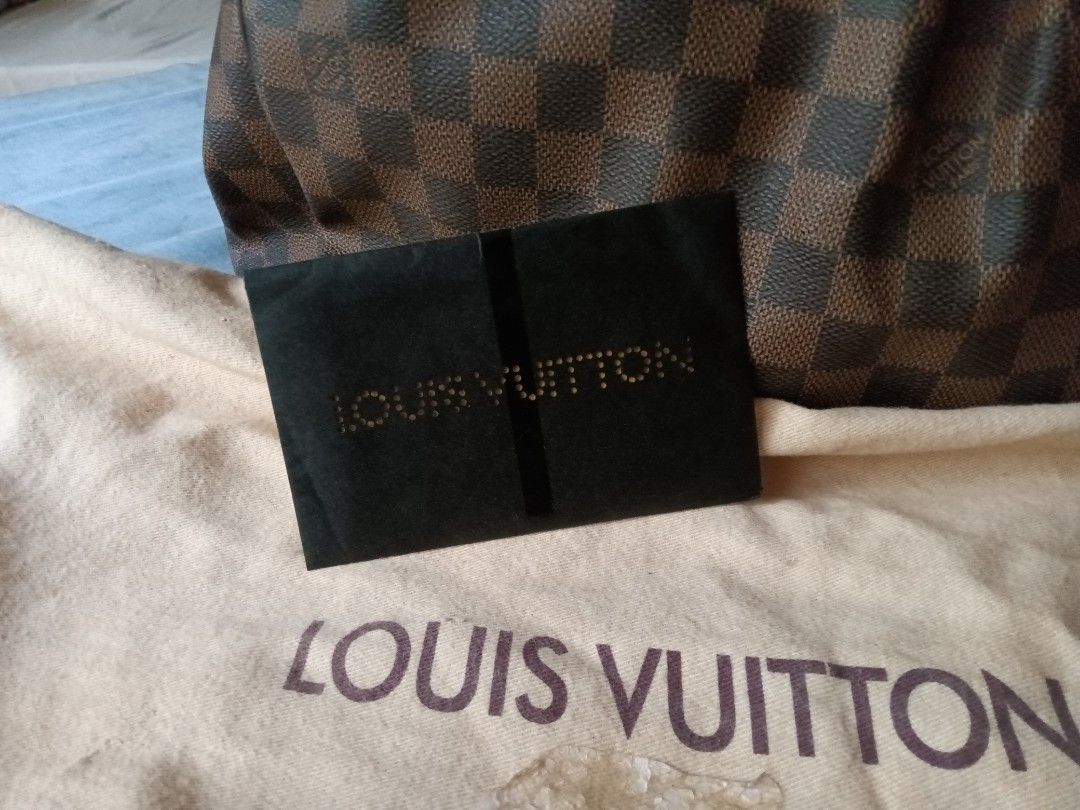 Louis Vuitton (Category: Luxury Bags & Wallets) located in Manila. Submitted by hershop.sbt (Listing ID 1405182140, Image 2). Description: .