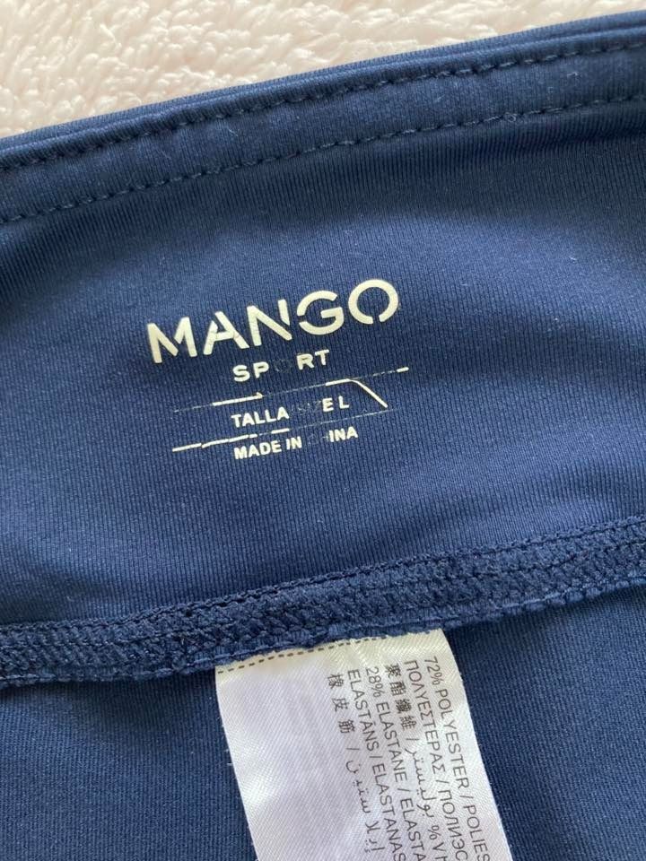 Mango Sport Leggings - Size L (Category: Other Bottoms) located in Lopez. Submitted by faireeph (Listing ID 1405216935, Image 2). Description: 💌PRELOVED💌 Mango Sport Leggings Size: L (up to 35 inches waist) Bought it for: 1k+ Good condition.