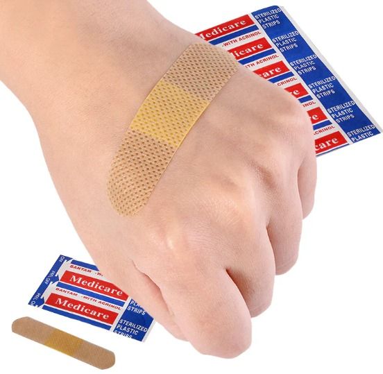 MEDICARE BAND AID 100'S (Category: Medical Supplies & Tools) located in Quezon City. Submitted by andrea_dxs (Listing ID 1405172806, Image 2). Description: .