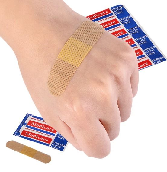MEDICARE BAND AID 100'S (Category: Medical Supplies & Tools) located in Quezon City. Submitted by andrea_dxs (Listing ID 1405240212, Image 1). Description: .
