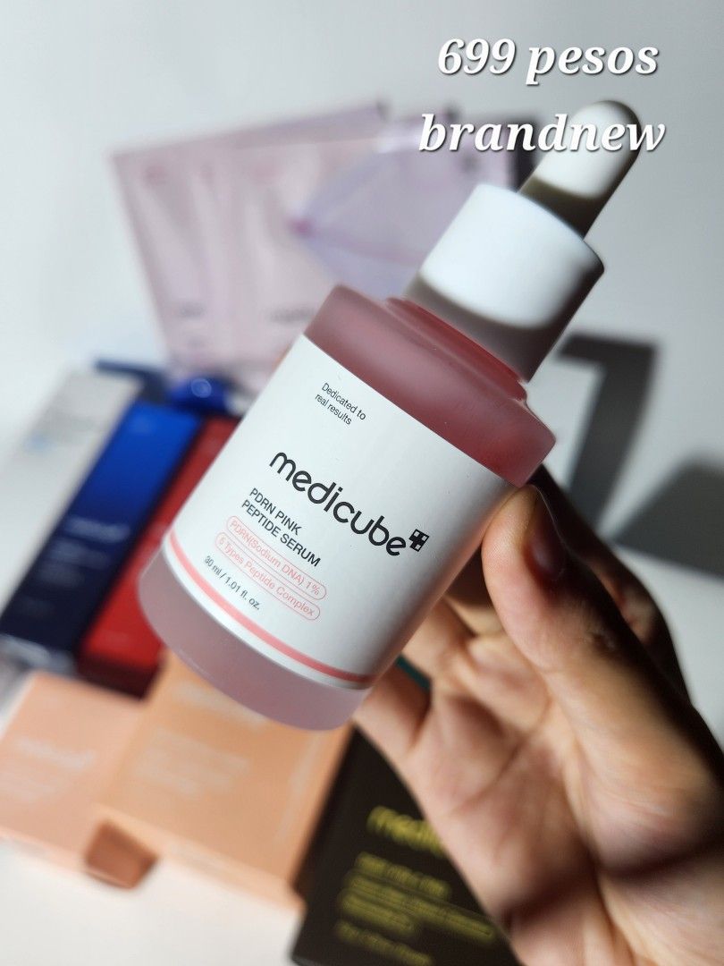 Medicube PDRN Pink Peptide Serum (Category: Face Care) located in Pasay City. Submitted by cindyssssss (Listing ID 1405297513, Image 1). Description: - Medicube PDRN Pink Peptide Serum - Size: 30ml / 1.01 fl. oz. - Key Ingredients: PDRN, Peptide Complex, and other ingredients - Price: 699 pesos.