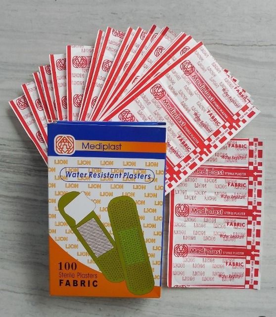 MEDIPLAST BAND AID 100'S (Category: Medical Supplies & Tools) located in Quezon City. Submitted by andrea_dxs (Listing ID 1405173087, Image 1). Description: .