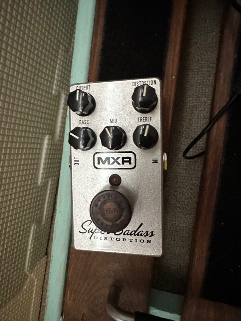 MXR distortion pedal. (Category: Music Accessories) located in Singapore. Submitted by bigearrecords (Listing ID 1405304708, Image 1). Description: Lightly used. Condition is as good as new. My loss, your gain. Self pick up only. Price is non negotiable. .