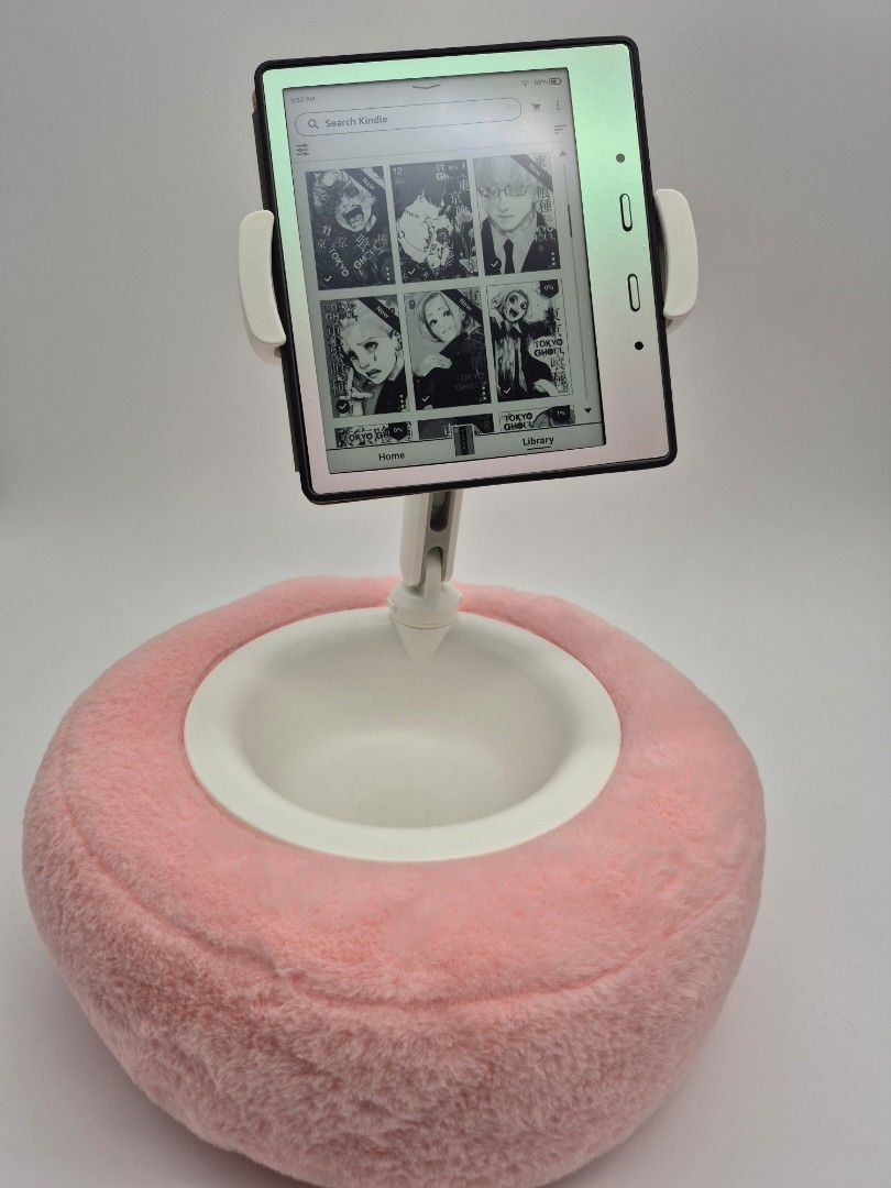 Pink Plush Tablet/Kindle Holder (Category: Mounts & Holders) located in Davao. Submitted by mkiddies (Listing ID 1405330019, Image 1). Description: Brandnew.