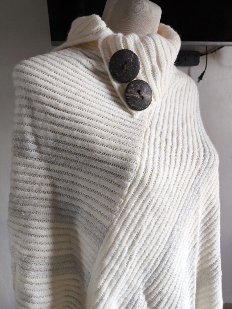 Poncho Neck collar with Buttons Knitted Sweater (Category: Coats, Jackets and Outerwear) located in Las Pinas. Submitted by rose.luab (Listing ID 1405181446, Image 2). Description: preloved but well loved knitted Good condition , My sister used it twice when she visited Texas USA.