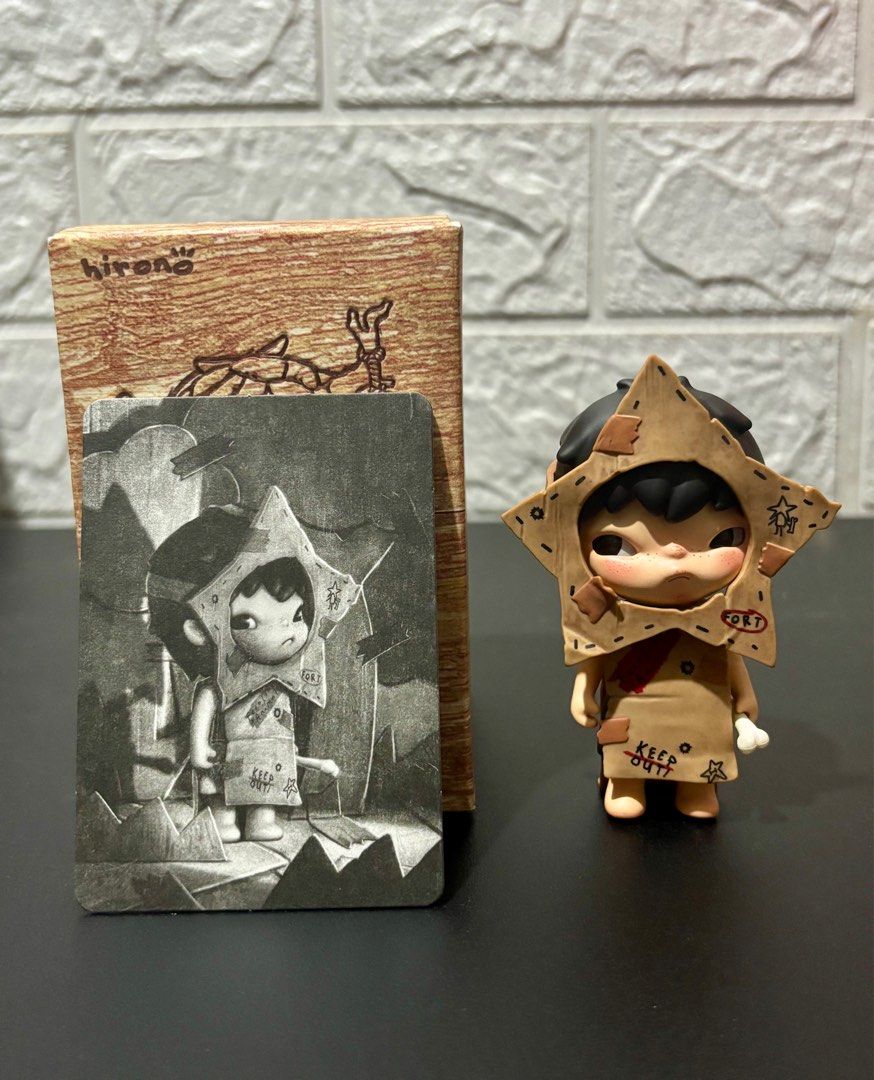 Popmart Hirono Warrior (Category: Designer & Blind Box Toys) located in Makati City. Submitted by nik0535 (Listing ID 1405198589, Image 1). Description: POPMART HIRONO (COMPLETE Box,foil, card) Warrior-600 PRICE IS FIXED Like new condition as these are kept in acrylic cases MODE OF PAYMENT: Gcash/Bank transfer Shipping: lalamove/grab/angkas (shipping fee will be shouldered by buyer) .