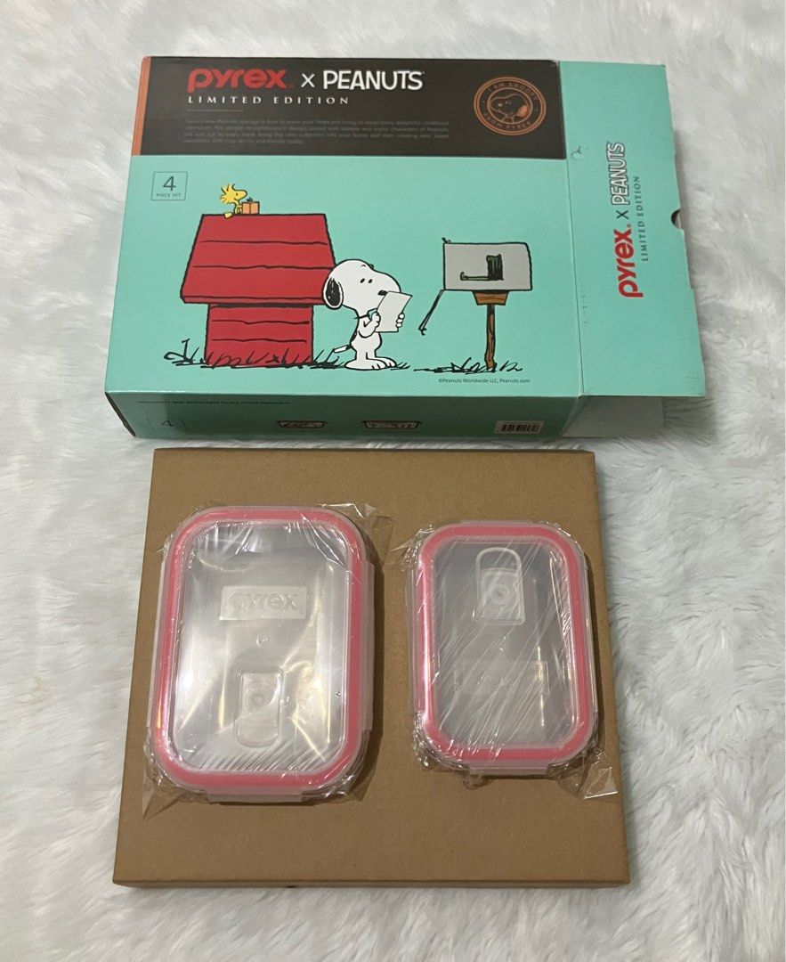 pyrex x peanuts limited edition glass storage set (Category: Food Organization & Storage) located in Muntinlupa City. Submitted by konmaried (Listing ID 1404721621, Image 2). Description: 345ml + 630ml mop: maya/bank transfer rfs: decluttering no issues except nangatngat ng puppies yung corner ng box tags: pyrex | peanuts | charlie brown | snoopy.