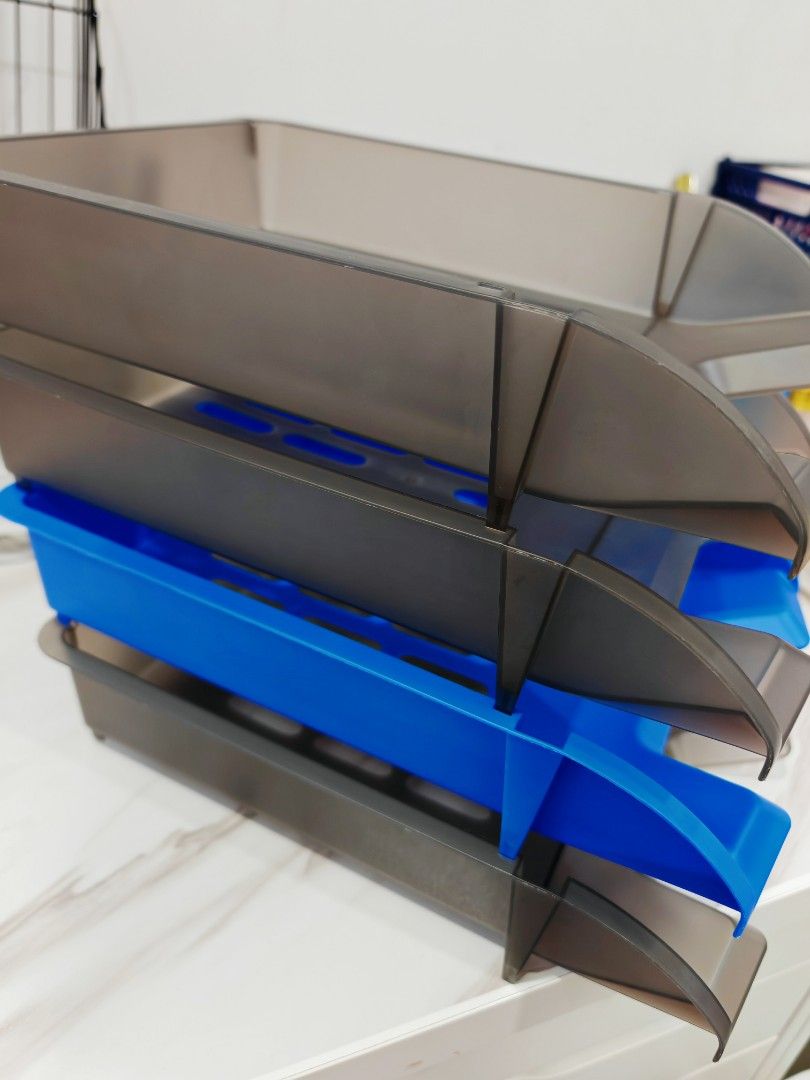 Stackable Document Tray Set (Category: Storage Boxes & Baskets) located in Puchong. Submitted by simkobee (Listing ID 1405264994, Image 1). Description: Didn’t use it, so letting go make some space..😊 Price is for 4pcs.. *** Only reserved with deposit.. ***.
