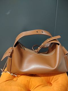 (Kategori: ) berada di . Dikirim oleh deviozmenstore (ID iklan 1405341282, Gambar 1). Deskripsi: .