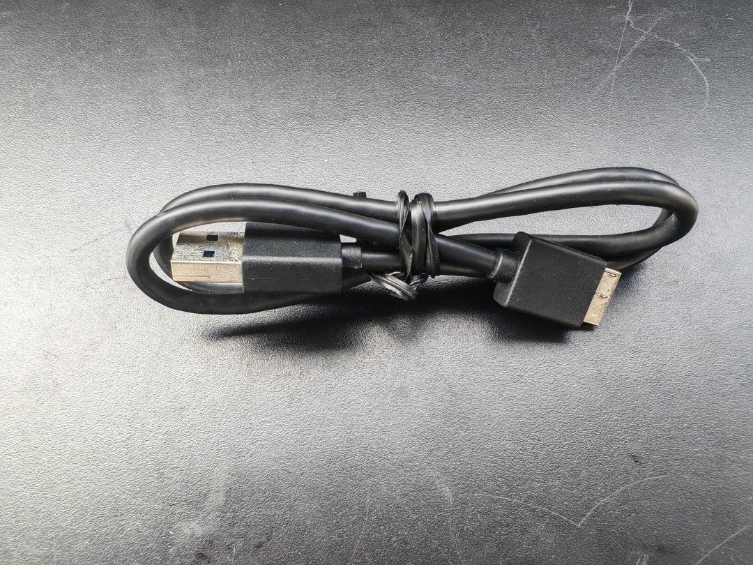 USB A to USB micro usb b 3.0 cable (Category: Cables & Adaptors) located in Manila. Submitted by sound.solution (Listing ID 1405198142, Image 2). Description: - USB A to USB micro usb b 3.0 cable color - black.
