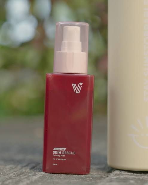 VICE COSMETICS Skin Rescue Calming Mist (Category: Face Care) located in Quezon City. Submitted by soldbypam (Listing ID 1405259851, Image 2). Description: 395 srp for 100ml full bottle Selling only for 300 for 1 or 500 for 2 LOW BALLERS WILL NOT BE ENTERTAINED.