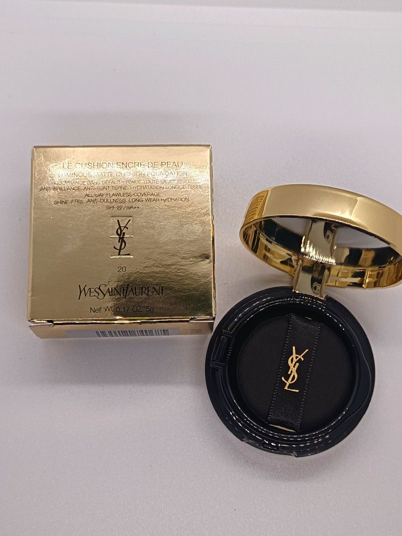 YSL MATTE CUSION FOUNDATION (Category: Makeup) located in Bacoor. Submitted by aesthetic.bloom_01 (Listing ID 1405243999, Image 3). Description: YSL LUMINOUS MATTE CUSHION FOUNDATION BRAND NEW WITH BOX SPF 33 / Pa ++ 5grams Shade: 20 *ALL ITEMS ARE GUARANTEED AUTHENTIC OR MONEY BACK IF PROVEN FAKE 💯.
