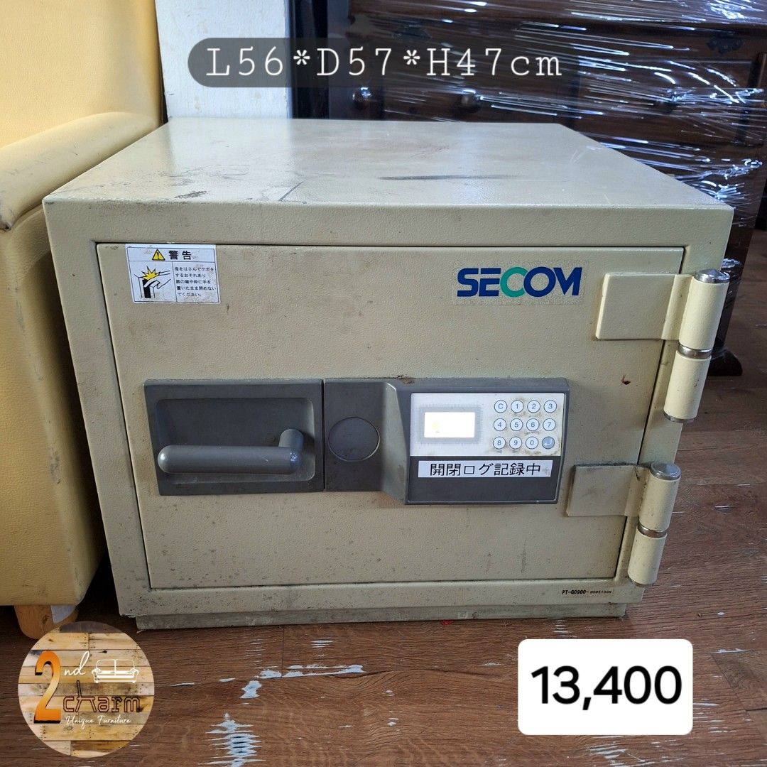 2nd hand digital SECOM Safe Box (Category: Storage Boxes & Baskets) located in Paranaque City. Submitted by 2ndcharmfurniture (Listing ID 1405478357, Image 1). Description: 📍 𝟐𝐧𝐝 𝐂𝐡𝐚𝐫𝐦 𝐔𝐧𝐢𝐪𝐮𝐞 𝐅𝐮𝐫𝐧𝐢𝐭𝐮𝐫𝐞 📌 533 Quirino Ave. Tambo Parañaque (opp Pearl Plaza / beside Speed 99 Store) 🧭 Find us on 𝐅𝐁 / 𝐆𝐨𝐨𝐠𝐥𝐞 𝐌𝐚𝐩𝐬 / 𝐖𝐚𝐳𝐞 just search 2𝘯𝘥 𝘤𝘩𝘢𝘳𝘮 𝘜𝘯𝘪𝘲𝘶𝘦 𝘍𝘶𝘳𝘯𝘪𝘵𝘶𝘳𝘦 🕙 Open 𝐝𝐚𝐢𝐥𝐲 𝐟𝐫𝐨𝐦 𝟖�